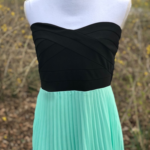 Ruby Rox Mint Green Dress - Picture 2 of 8